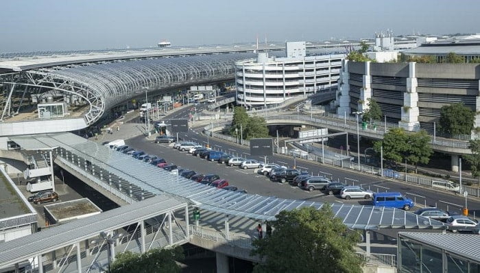 Airport Shuttle Transfer from/to DUS | airssist