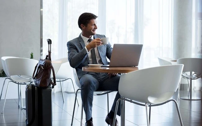 Business Lounge Access