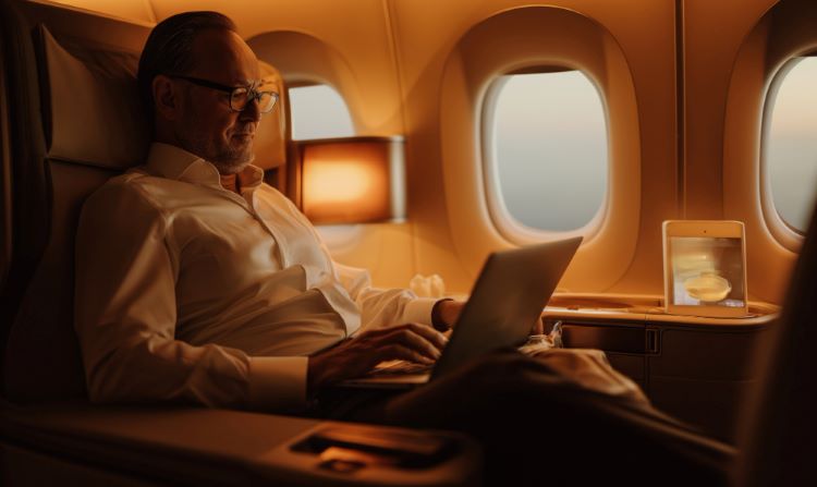 Unique Things to Do on a Long Flight