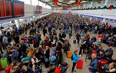 How to Avoid Airport Christmas Chaos: 7 Must-Know Tips