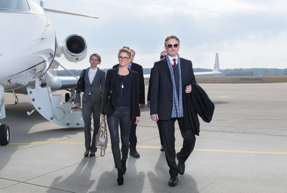 business-traveler business-traveler